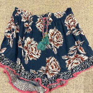 Matilda Jane shorts- size 10